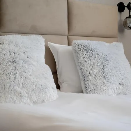 Apartamento Exclusive River View With Balcony & Free Garage By Renters Prestige