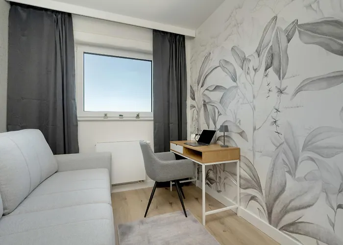 Exclusive River View With Balcony & Free Garage By Renters Prestige Lejlighed